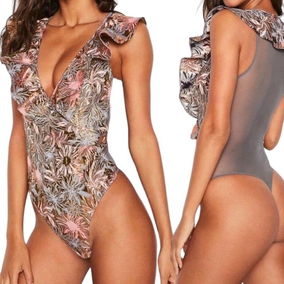 Victoria's Secret Floral Bodysuit - small - NWT. B8 - Picture 1 of 6